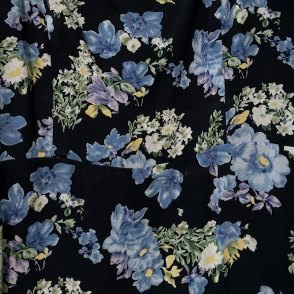 Lulu's Started With a Kiss Black Floral Print Tie-Strap Tiered Maxi Dress - Picture 4 of 6